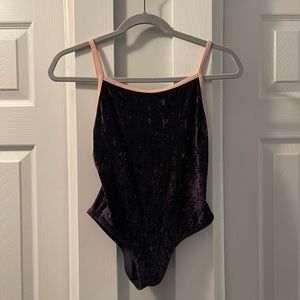 Yumiko “Heather” black velvet leotard